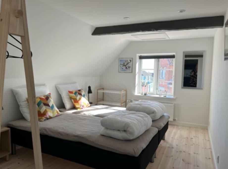 Unik Ferielejlighed I Marstal. Apartment Exterior photo